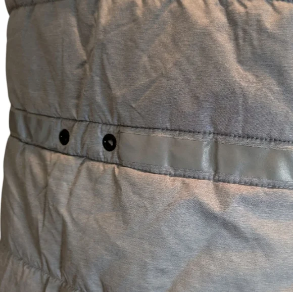 Zella Gray Asymmetrical Zip Funnel Neck PrimaLoft Puffer Vest Women's Medium - Picture 8 of 17